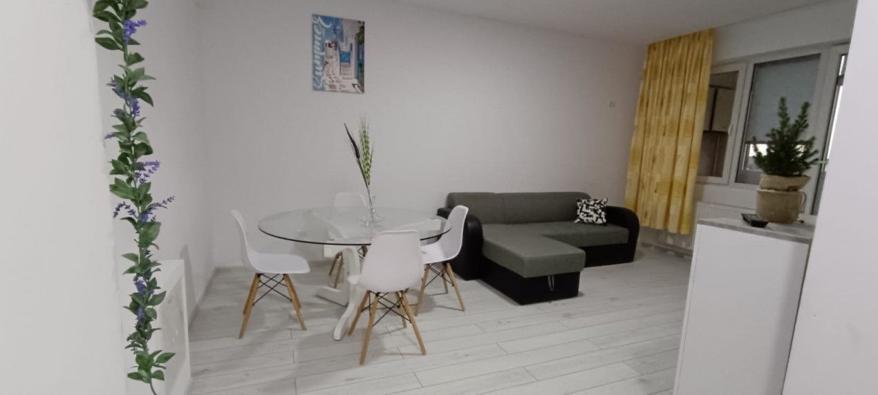 Apart. 2 cam. decomandate in zona centrala in Militari Residence ! - Poză 2