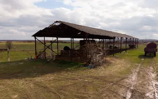 Fermă cu teren intravilan de 35000 mp în Mișca - Poză 25