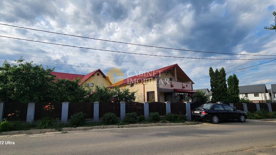 Casa de vânzare Valea Adanca, 4 camere,  zonă principala, Toate utilit - Poză 3