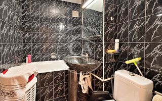 Apartament de vanzare cu doua camere in zona Dacia Oradea - Poză 7