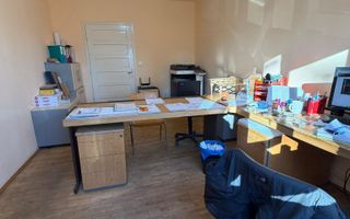 Apartament 2 camere Piata Revolutiei -decomandat, etajul 1 - Poză 3
