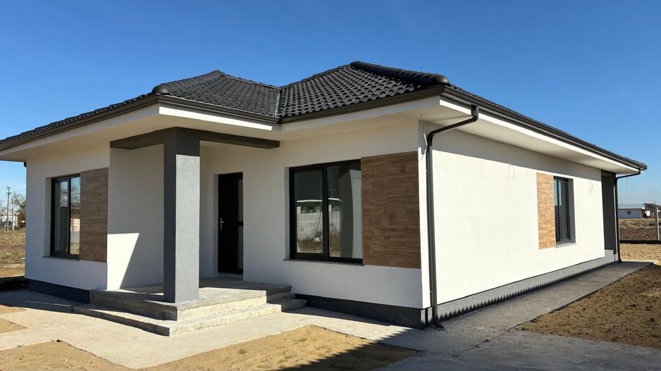 Casa Santandrei, 167 000 E (neg). Comision 0. - Poză 1