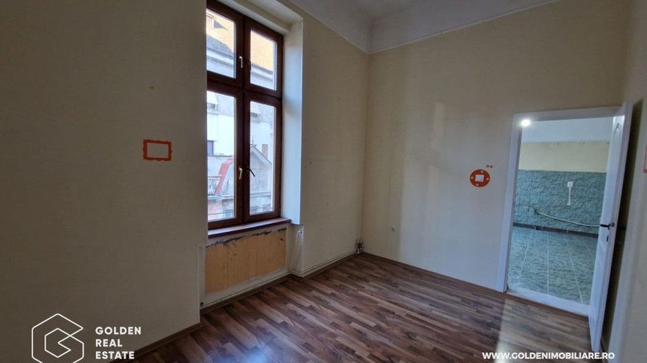 Apartament 3 camere, ultracentral, cladirea Catedralei Catolice - Poză 7