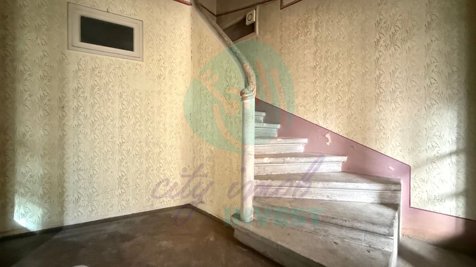 Casă interbelică Foișorul de Foc | Potențial mare | Curte liniștită - Poză 9