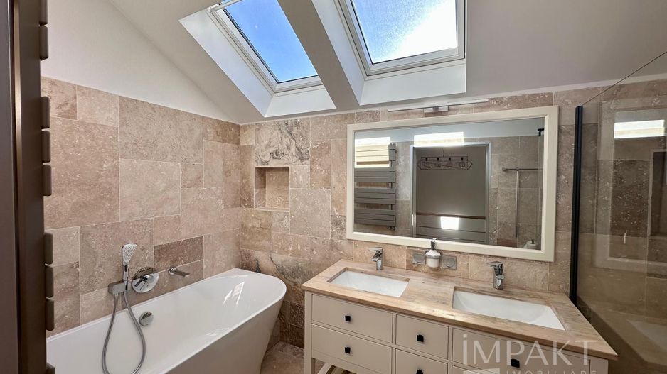 Duplex 4 camere, piscina si curte 2500 mp | de inchiriat Grigorescu - Poză 6