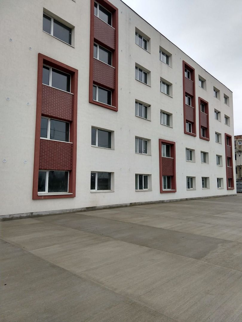 Camin de nefamilisti 98 camere Ploiesti Mihai Bravu - renovat - mobilat - utilat - Poză 1