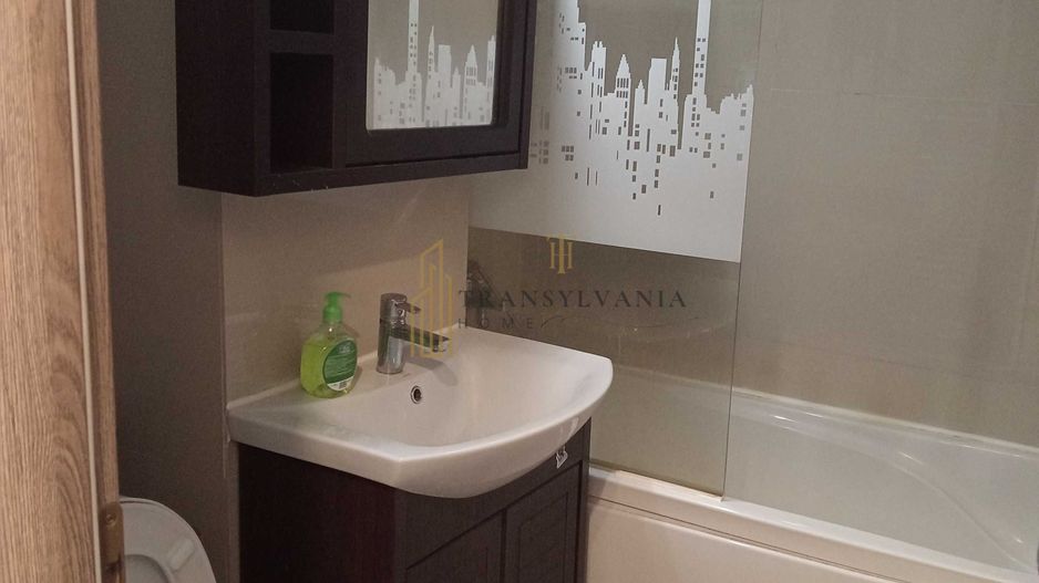 Apartament 3 camere decomandat, zona Scoala de inot - Poză 6