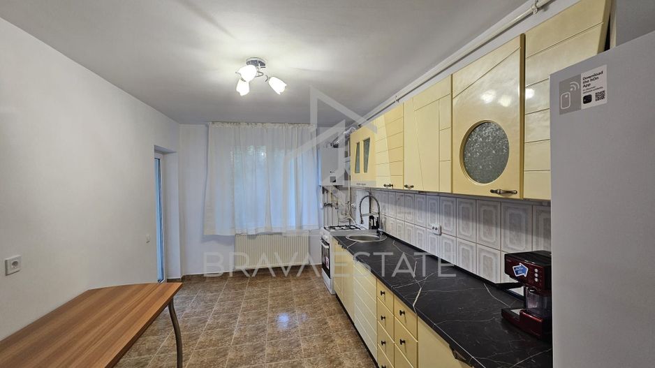 Apartament 3 camere, 100mp, 2 băi, 2 balcoane, 2 parcări, str Pădurii - Poză 18