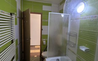 Apartament cu 2 cam si balcon-  Etaj 2, pretabil investitie - Poză 7