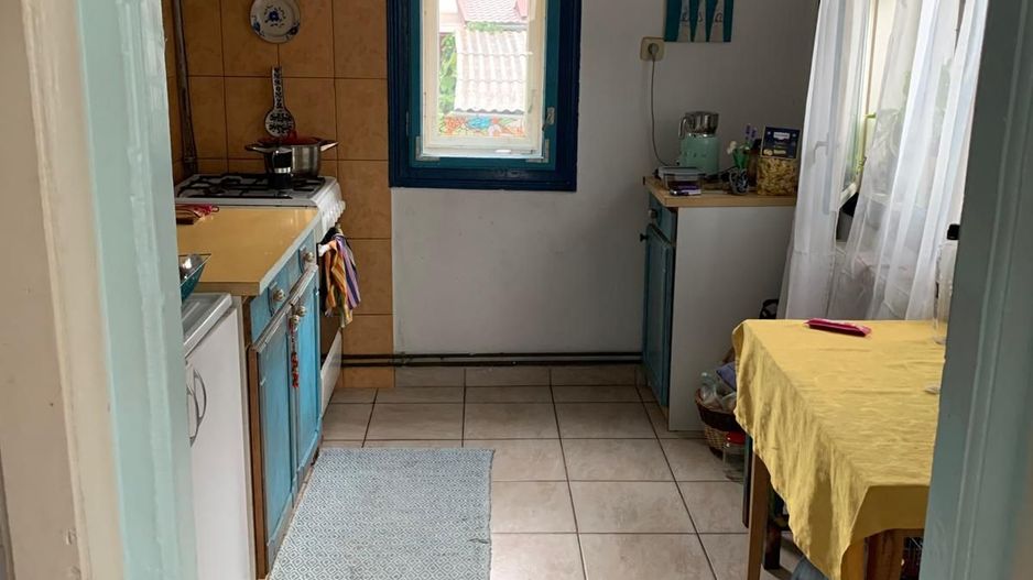 Casa 110 mp cu posibilitae de mansardare si curte cu potential - 7 strazi Gruia - Poză 7