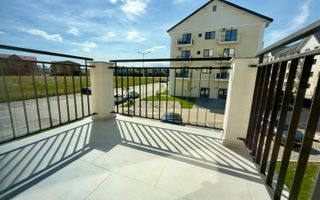 Apartament la CHEIE, 3 camere, parcare si boxa - Poză 1