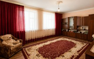 Casă cu teren 6.76 ari în Grătiesti, Chișinău - Poză 4