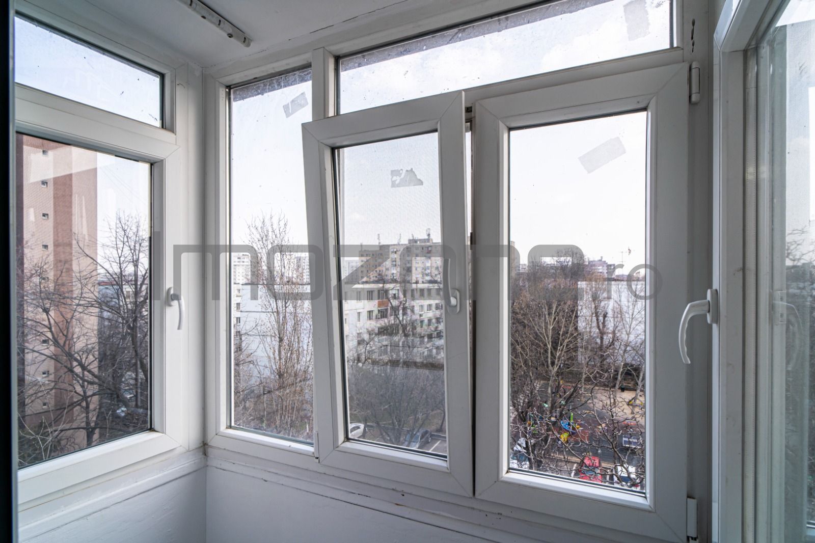 Drumul Taberei 2 camere, 38mp, decomandat, 5/10, bloc reabilitat, metrou aproape - Poză 6