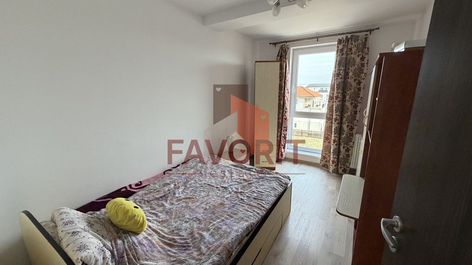 Spatios. Mobilat si utilat. Pozitie excelenta. - Poză 16