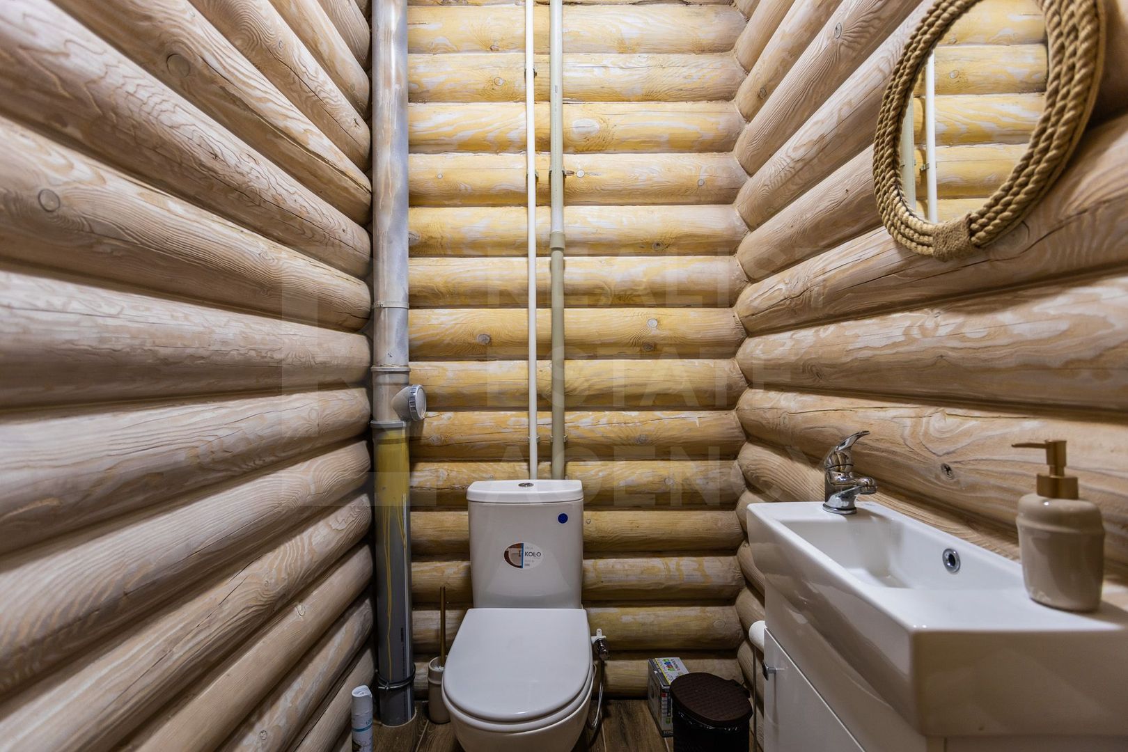 Vânzare, casă, 9 camere, satul Mîndra, r-nul Călărași. - Poză 15