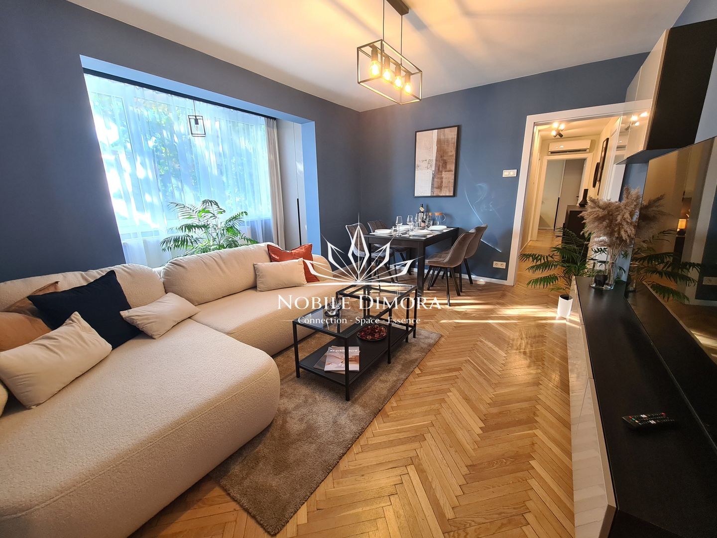 Apartament 3 camere amenajat modern in Circumvalatiunii - Poză 2