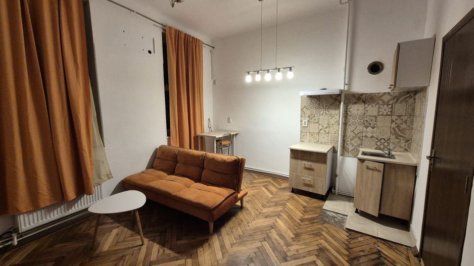 Casa D+P+2 Etaje+Mansarda - Universitate - Poză 3