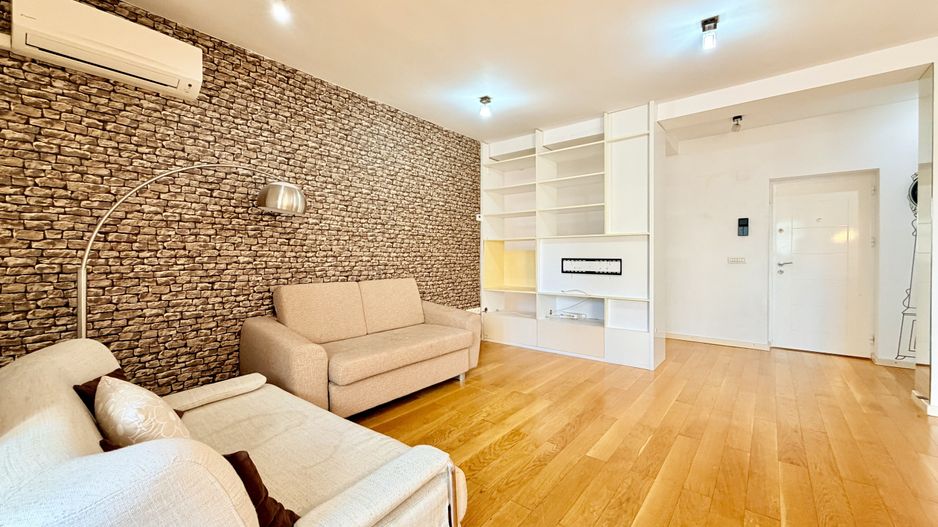 Apartament elegant -curte proprie - garaj - Poză 3