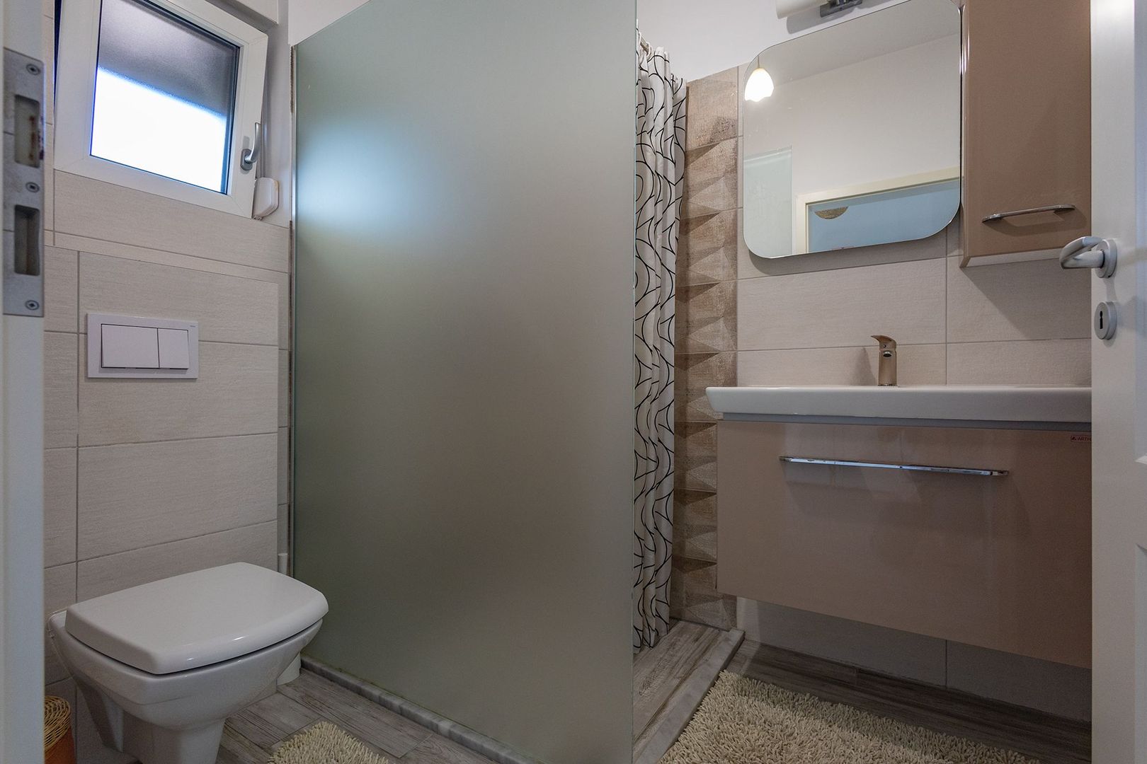 De Vanzare | Vila Lux | Teren 1000 mp | 226mp utili | 3 Bai | Garaj - Poză 16