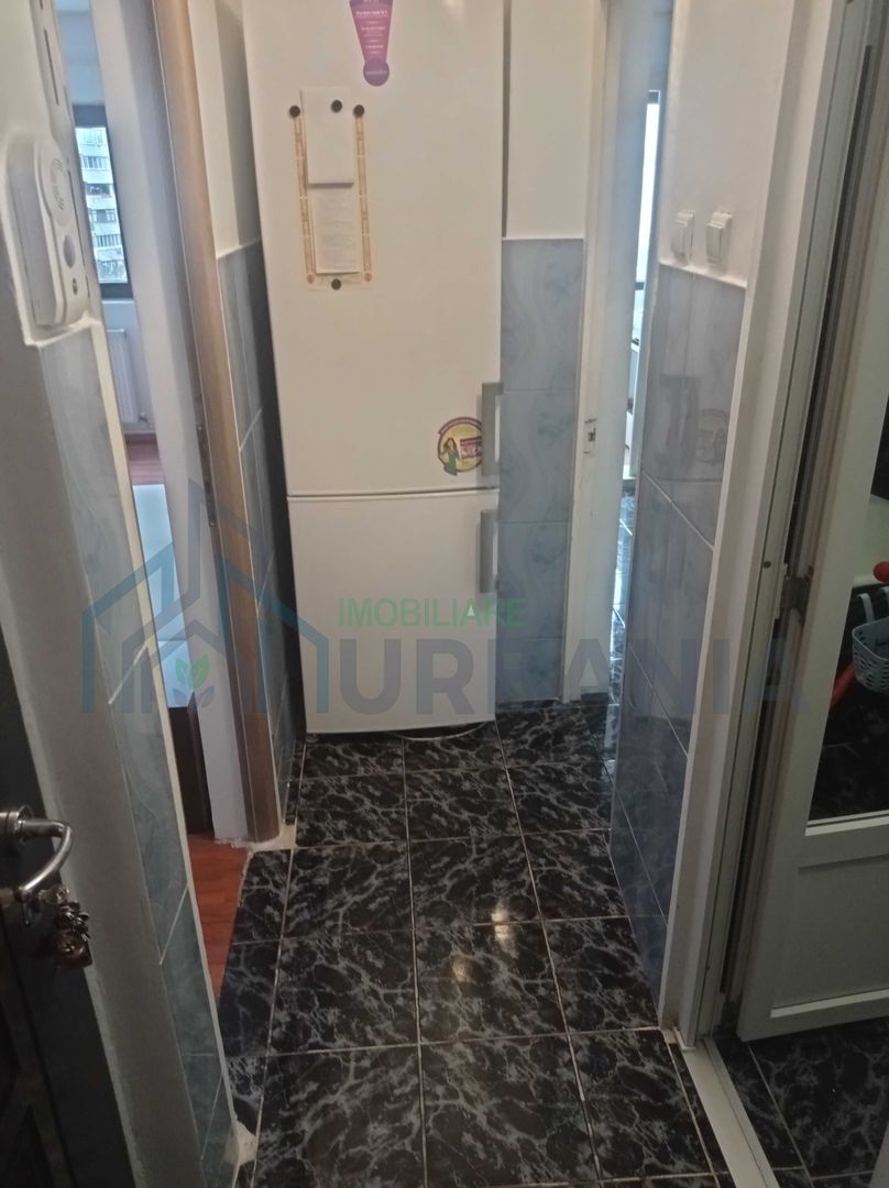 Închiriez apartament cu 1 camera Nicolina - Poză 2