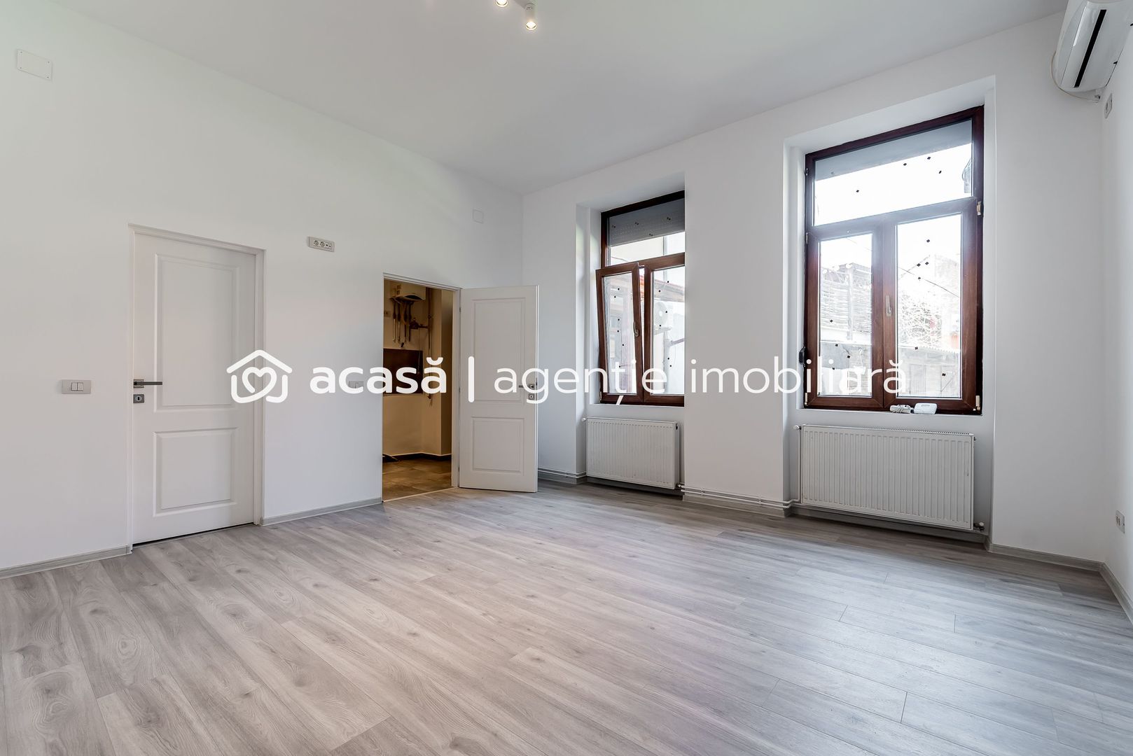 Preț repoziționat! Apartmanent central | parter | renovat - Poză 2
