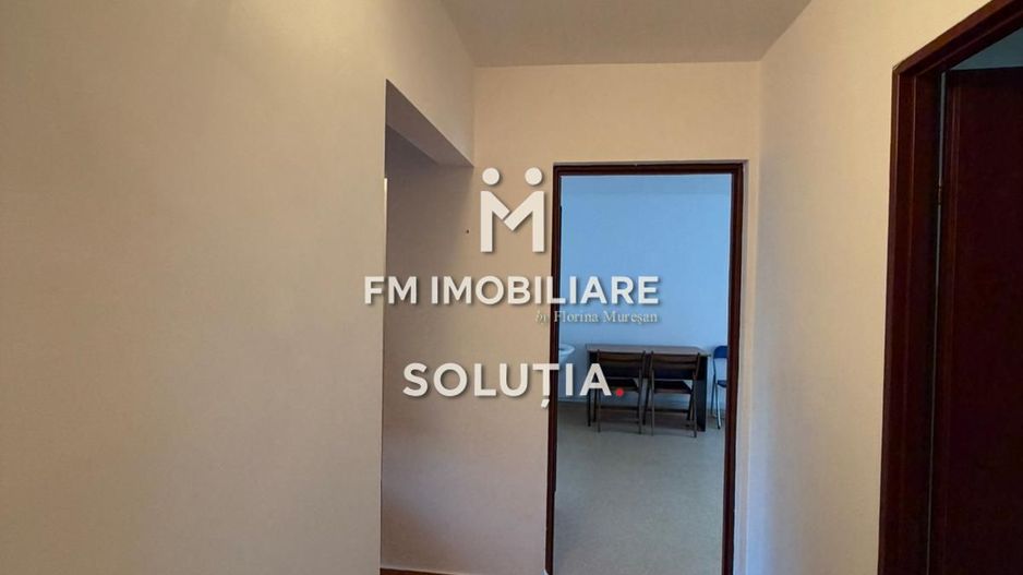Apartament 3 camere, decomandat, zona Moldovei! - Poză 9
