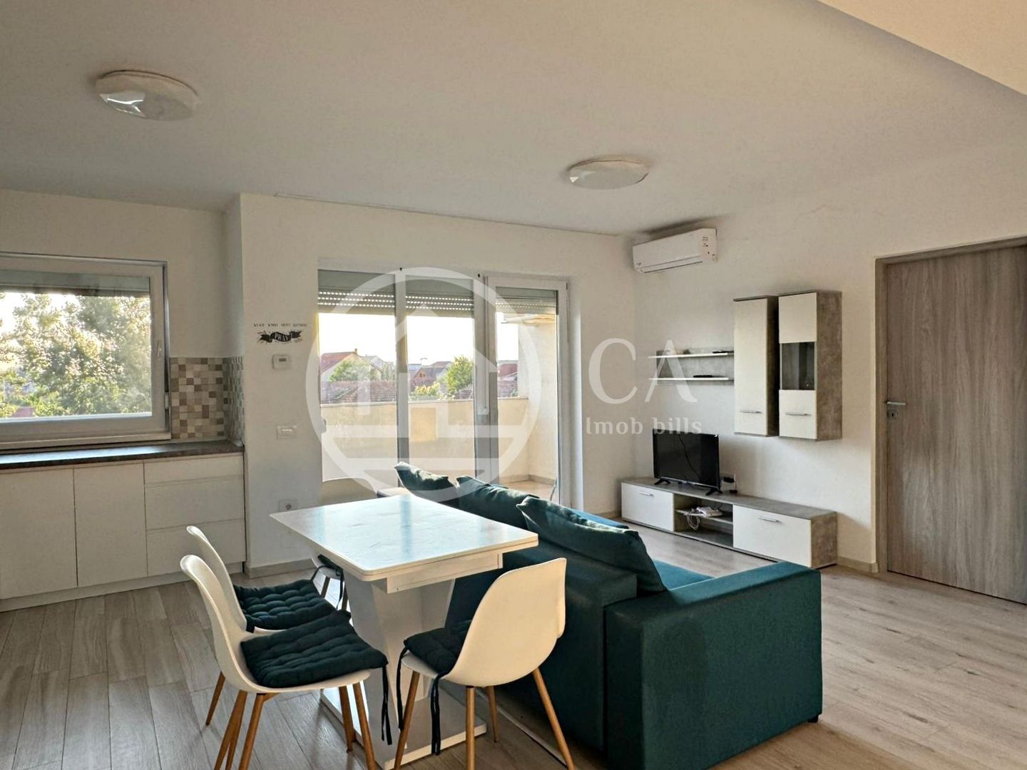 Apartament cu 3 camere de închiriat în Iosia Residence, Oradea - Poză 2