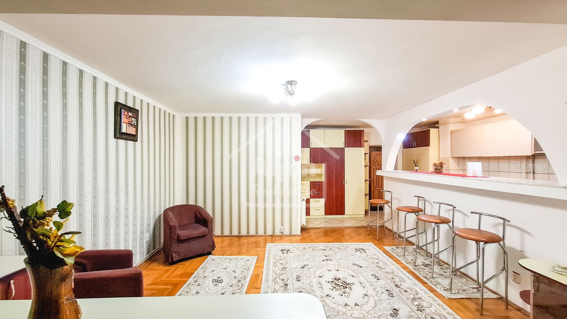 Garsoniera Suprafata Generoasa - Poză 1