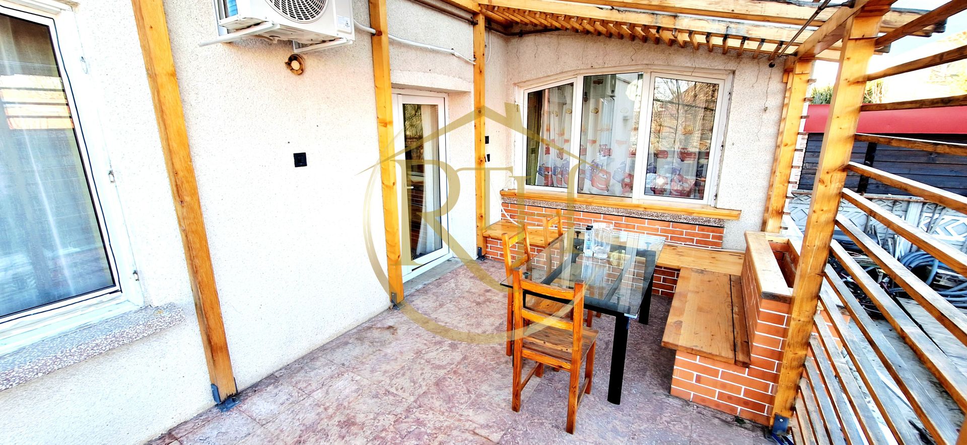 Oferim spre inchiriere un apartament cu 3 camere,modern, zona Spitalul Judetean - Poză 17