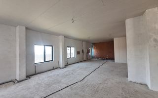 Spatiu Comercial - Bloc Nou - Stradal - 560 mp - 8 parcari - Poză 9