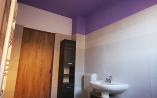 Apartament cu 2 camere în Florești . - Poză 8