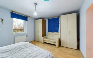 Casă situată Central în Dumbrăvița - Poză 16