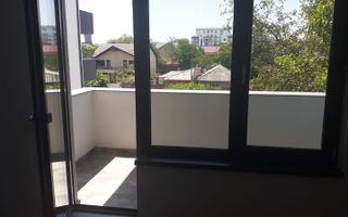 Apartament cu 2 camere Berceni- str Arcadiei, loc parcare inclus,  comision 0% - Poză 2