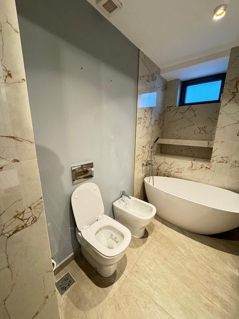 Vila  6 camere de inchiriat - Poză 12