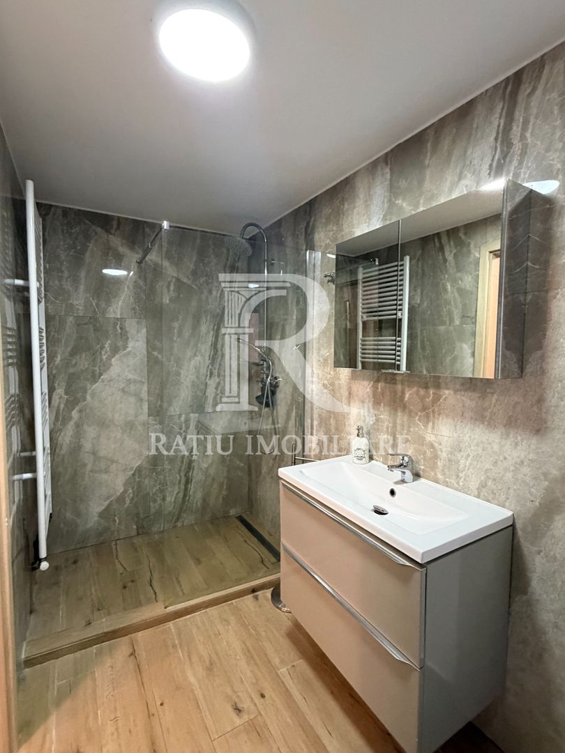CASĂ CU 2 CAMERE | CURTE PROPRIE | CENTRAL ORADEA - Poză 7