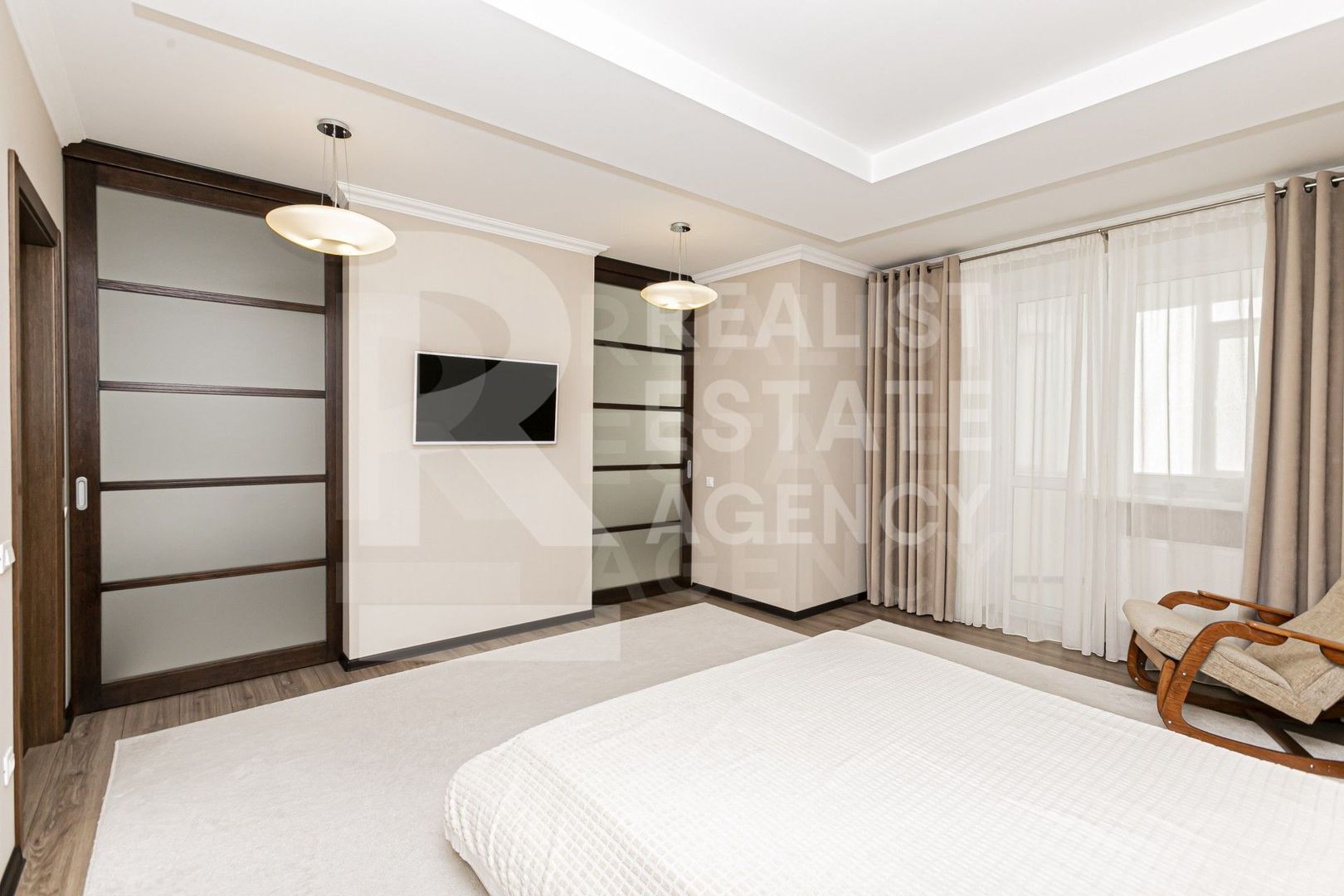 Chirie, apartament, 3 camere, strada Mitropolit Petru Movilă, Centru - Poză 5