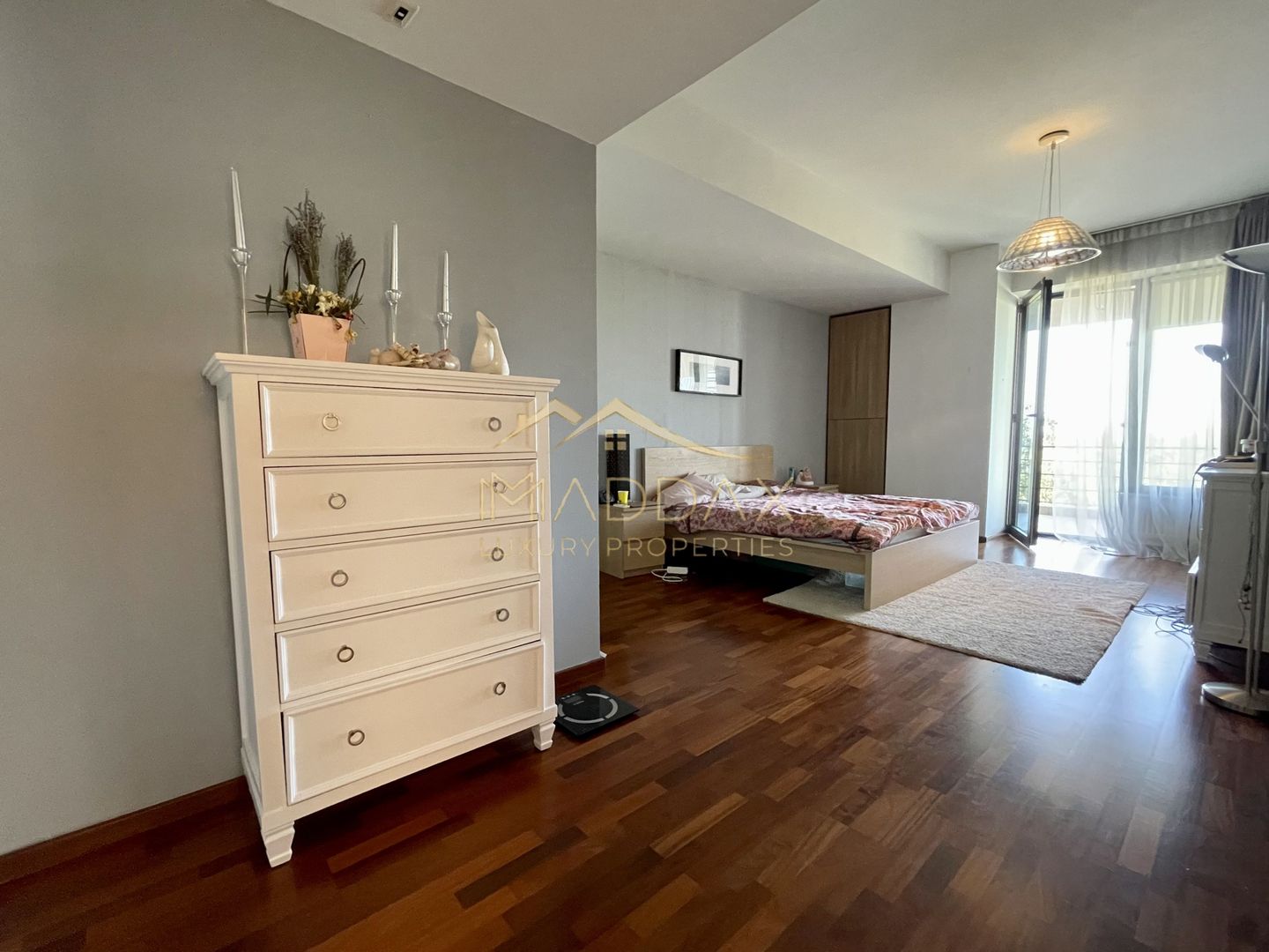 Apartament cu 3 camere *198mp*+ 2 Terase + Parking / Pipera - Poză 16