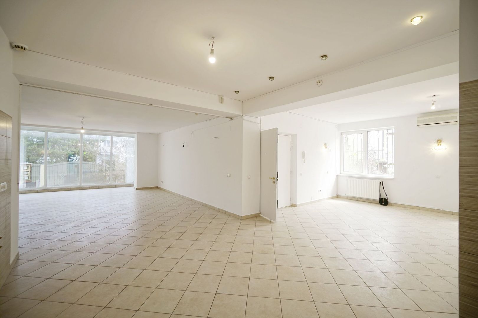 Vila Voluntari, stradal - Poză 12