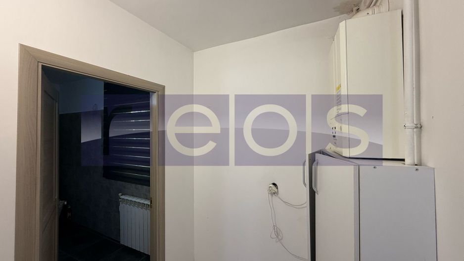 VANZARE VILA 6 CAMERE | EROII REVOLUTIEI | CURTE | 2 LOCURI DE PARCARE - Poză 28