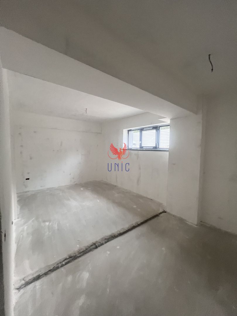apartament bliateral, decomandat, zona centrala - Poză 2