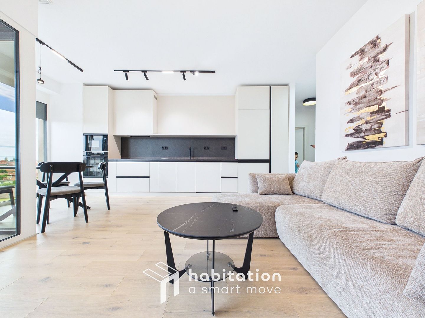 Apartament cu vedere spectaculoasă, prima închiriere,  Nord One - Poză 7