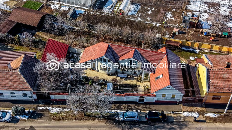Casă cu 5 camere în Aradul Nou - locul unde linistea devine acasă - Poză 3