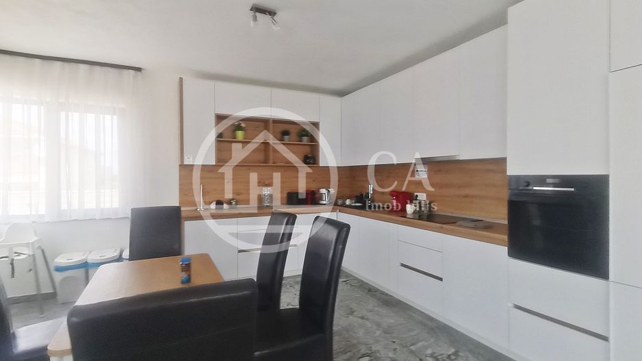 Casa de închiriat cu 3 camere în Cihei, Oradea - Poză 1