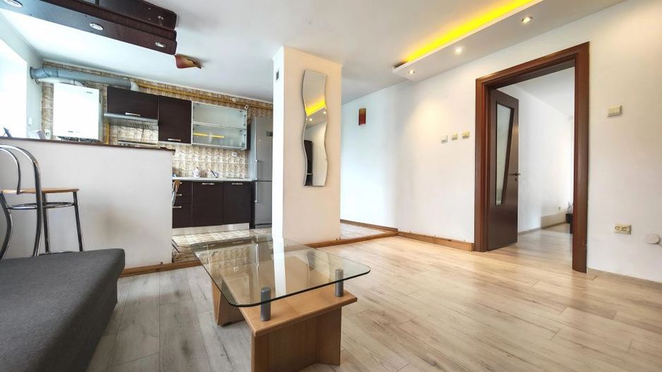 Apartament  2 camere de închiriat în Pitești zonă centrală l - Poză 2