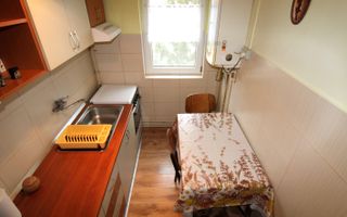 Cf 1, centrala proprie, balcon, intr-o zona linistita din Complex-ul Studentesc. - Poză 15