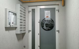 Apartament cu o camera și balcon - Poză 8