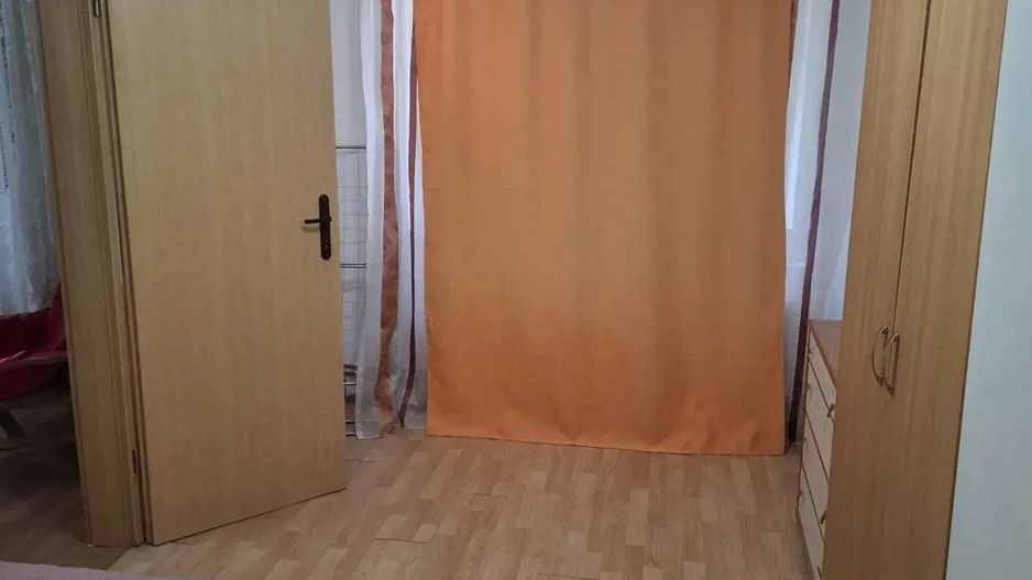 Apartament  2 camere Blascovici cu centrala - Poză 5