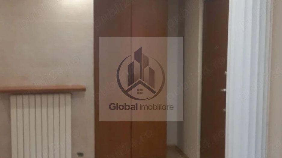 apartament 3 camere. de inchiriat - Poză 1