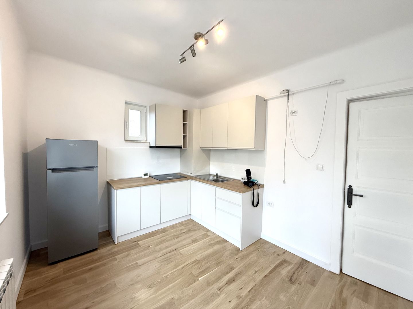 Apartament  - DOROBANTI CAPITALE-PARTER INALT Recent Renovat - Poză 7