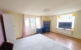 Casa 3 dormitoare, curte 60mp, parcare, langa UMF! - Poză 9